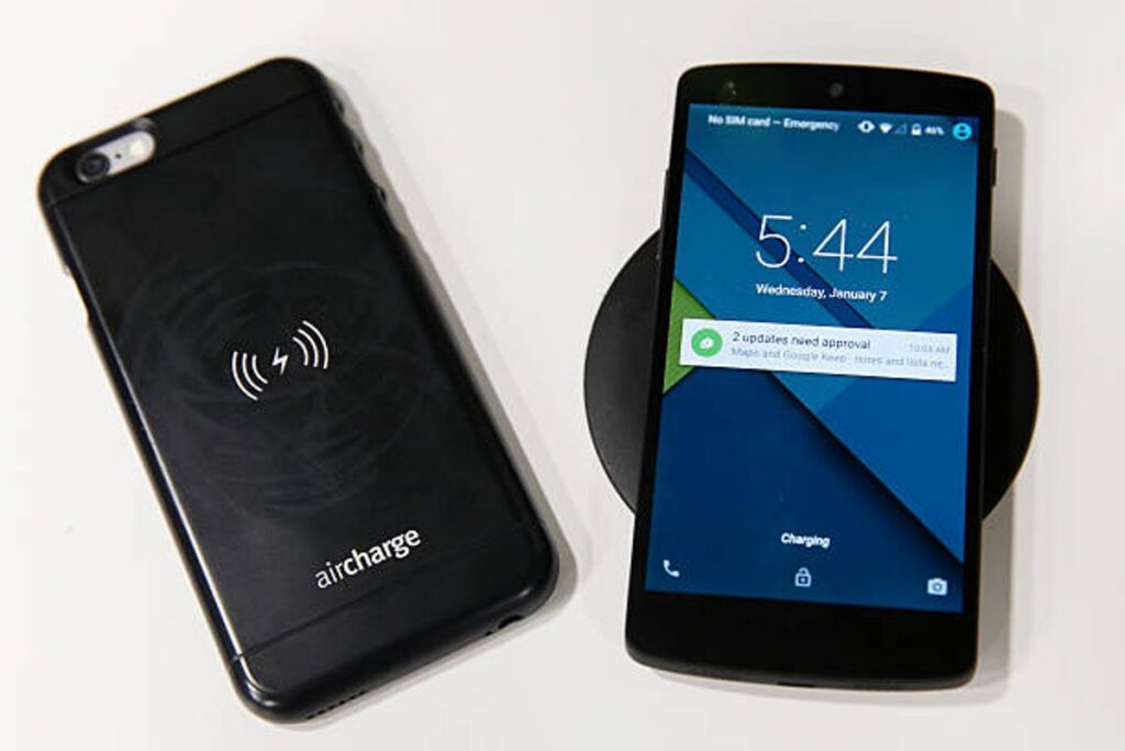 RAEGR Arc 1350 wireless charging mat review