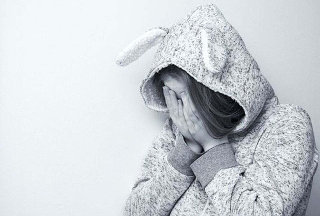 custom hoodie manufacturers