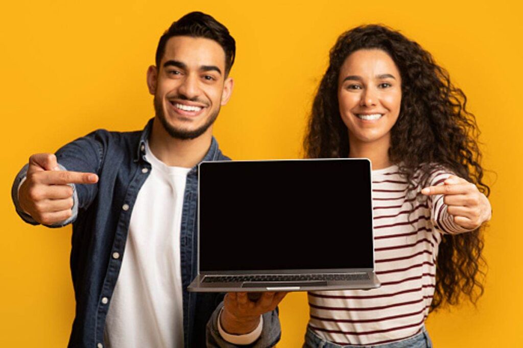 How To Use Playstore In Laptop