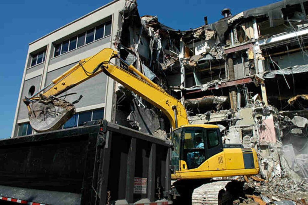 Main Street Demolition of Oakland